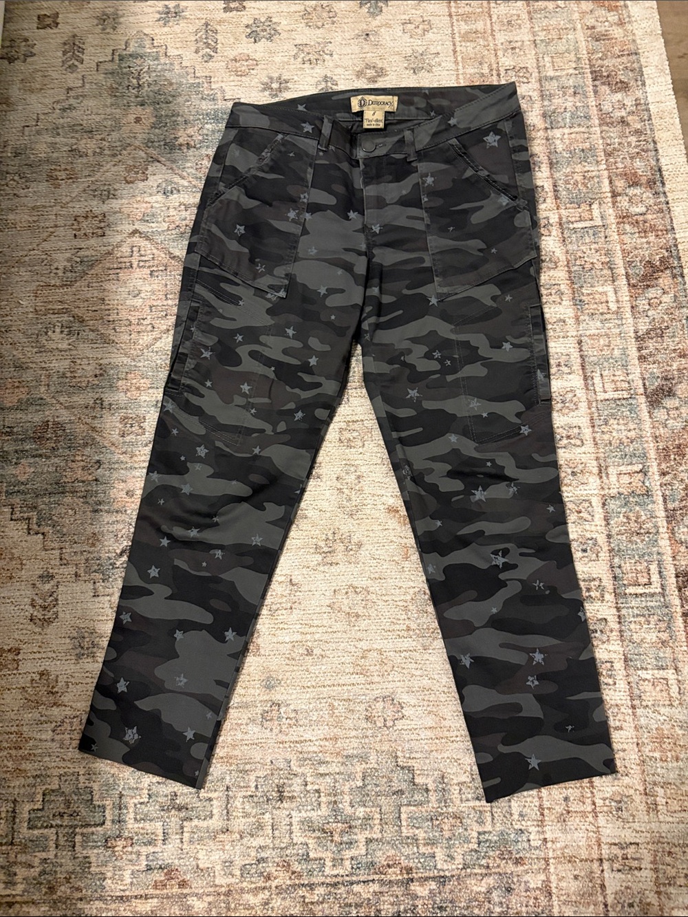 Democracy Women’s Black & Gray Camo Cargo Pants with Star Accent